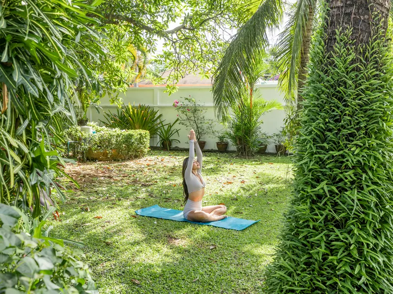 Villa entrance and tropical garden